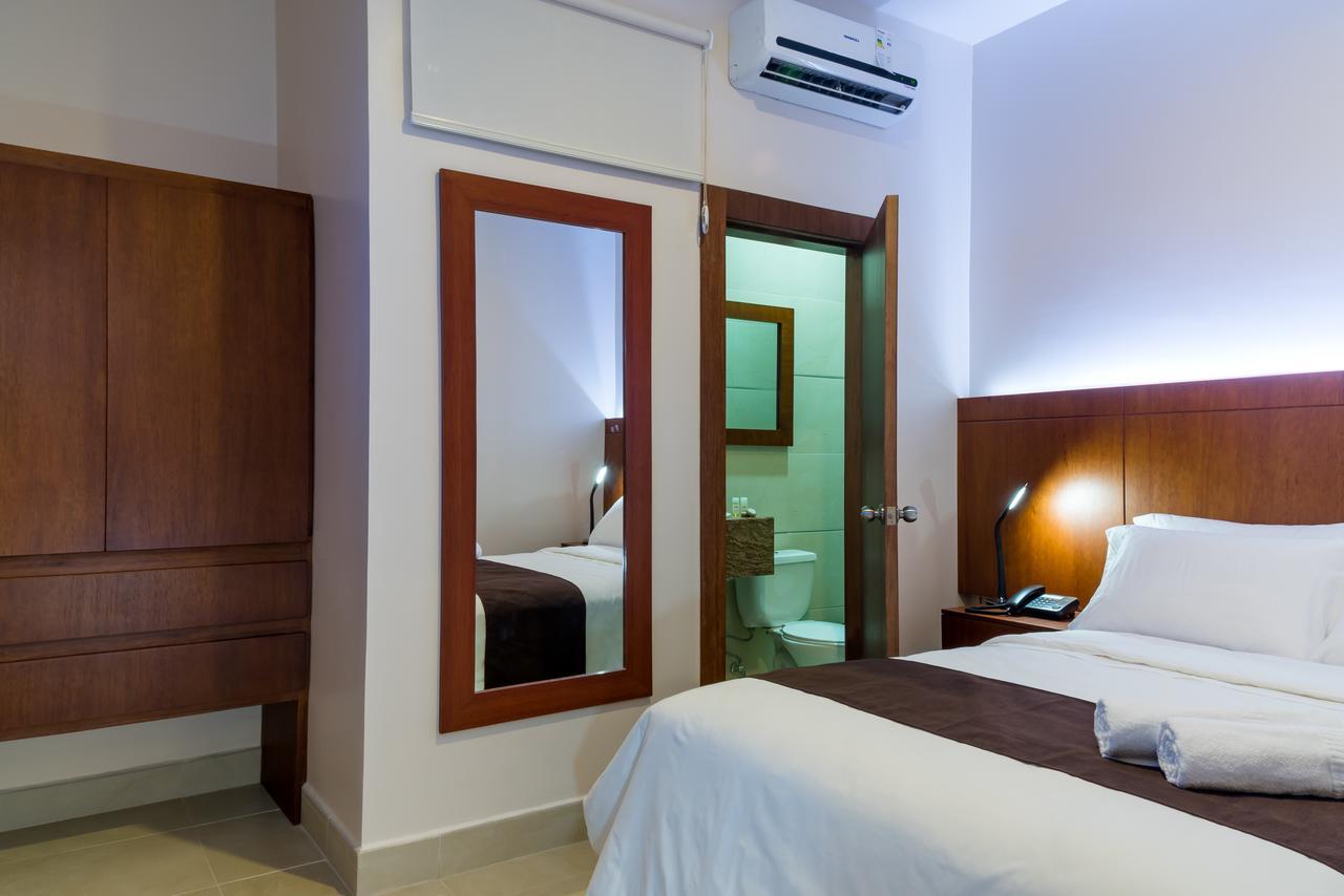 Hotel La Ria Duran Ngoại thất bức ảnh