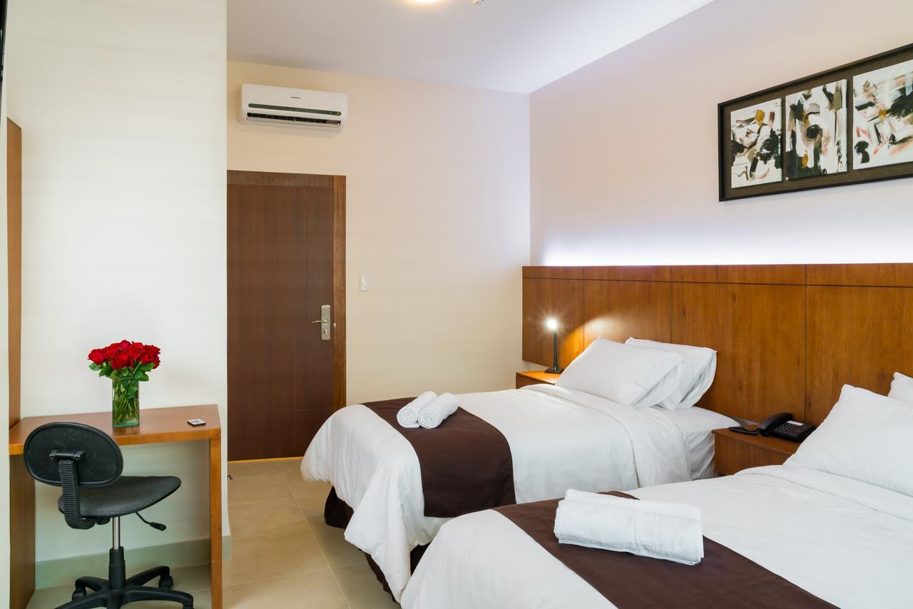 Hotel La Ria Duran Ngoại thất bức ảnh